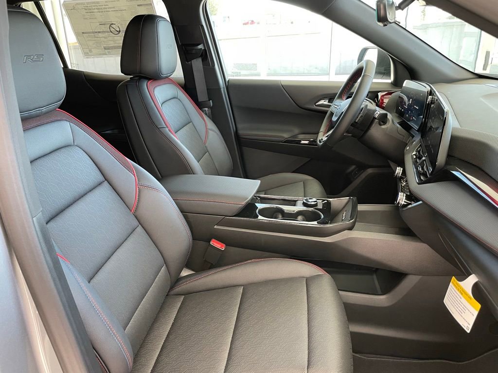 New 2026 Chevrolet Equinox RS w/ Safety and Technology Package image 15