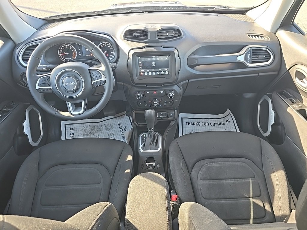 Certified 2019 Jeep Renegade Latitude image 18