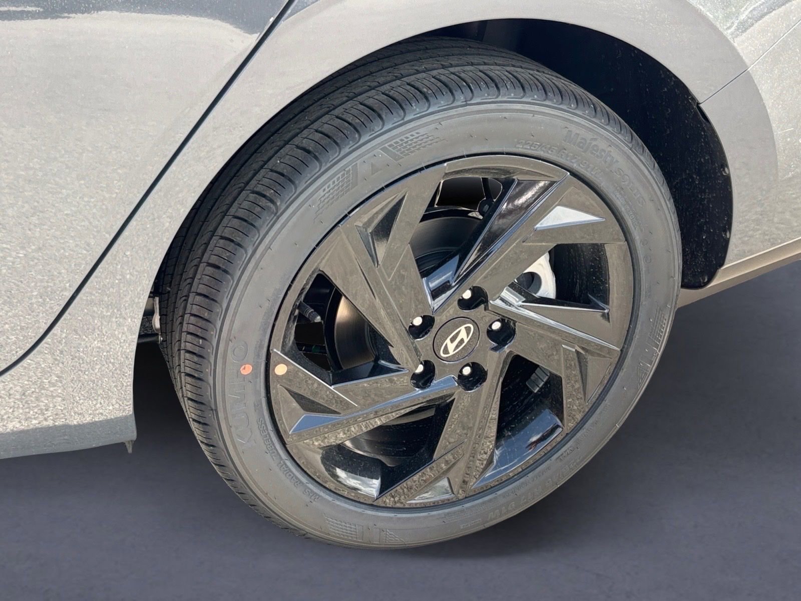 New 2026 Hyundai Elantra Sport image 24