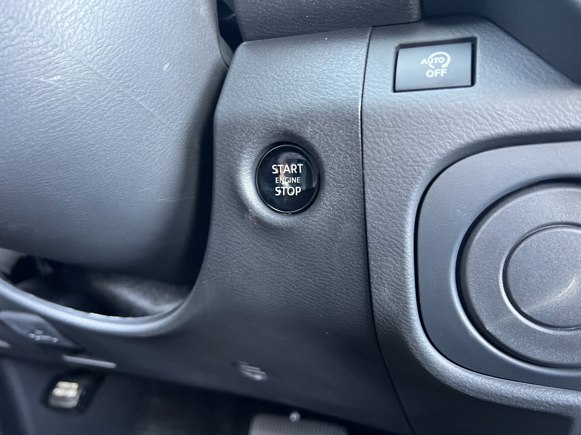 New 2026 Nissan Frontier SV w/ SV Convenience Package RWD image 6