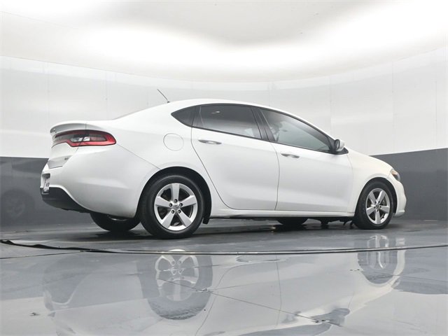 Used 2015 Dodge Dart SXT image 39