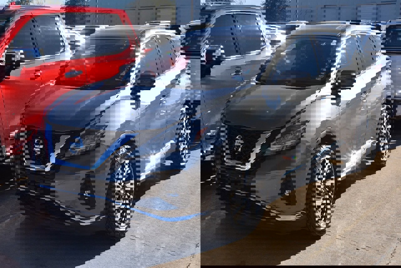 Used 2022 Nissan Murano SL w/ SL Moonroof Package image 2