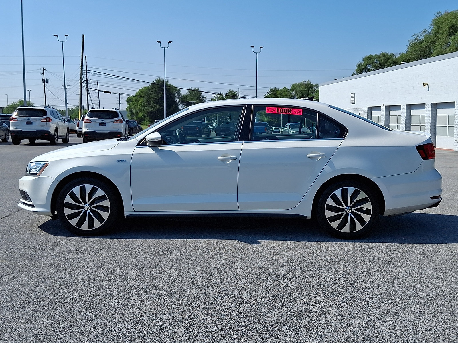 Used 2015 Volkswagen Jetta SEL Premium FWD image 4