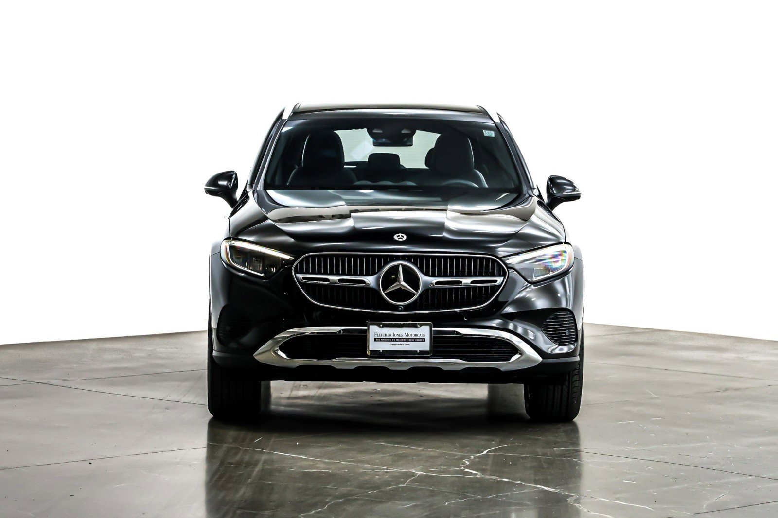 Used 2024 Mercedes-Benz GLC 300 image 4