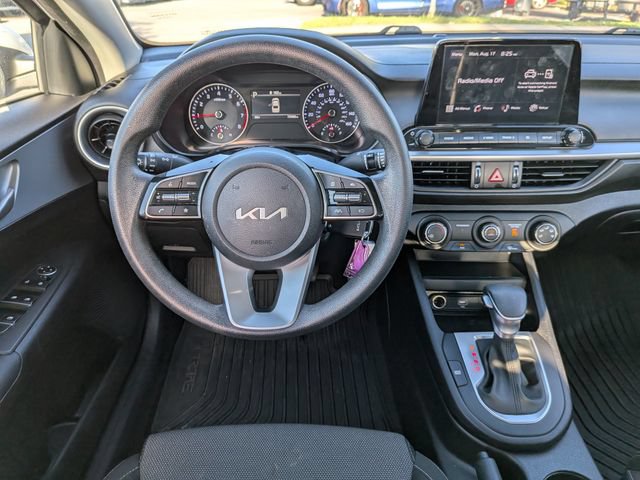 Certified 2024 Kia Forte LXS w/ LXS Technology Package FWD image 18