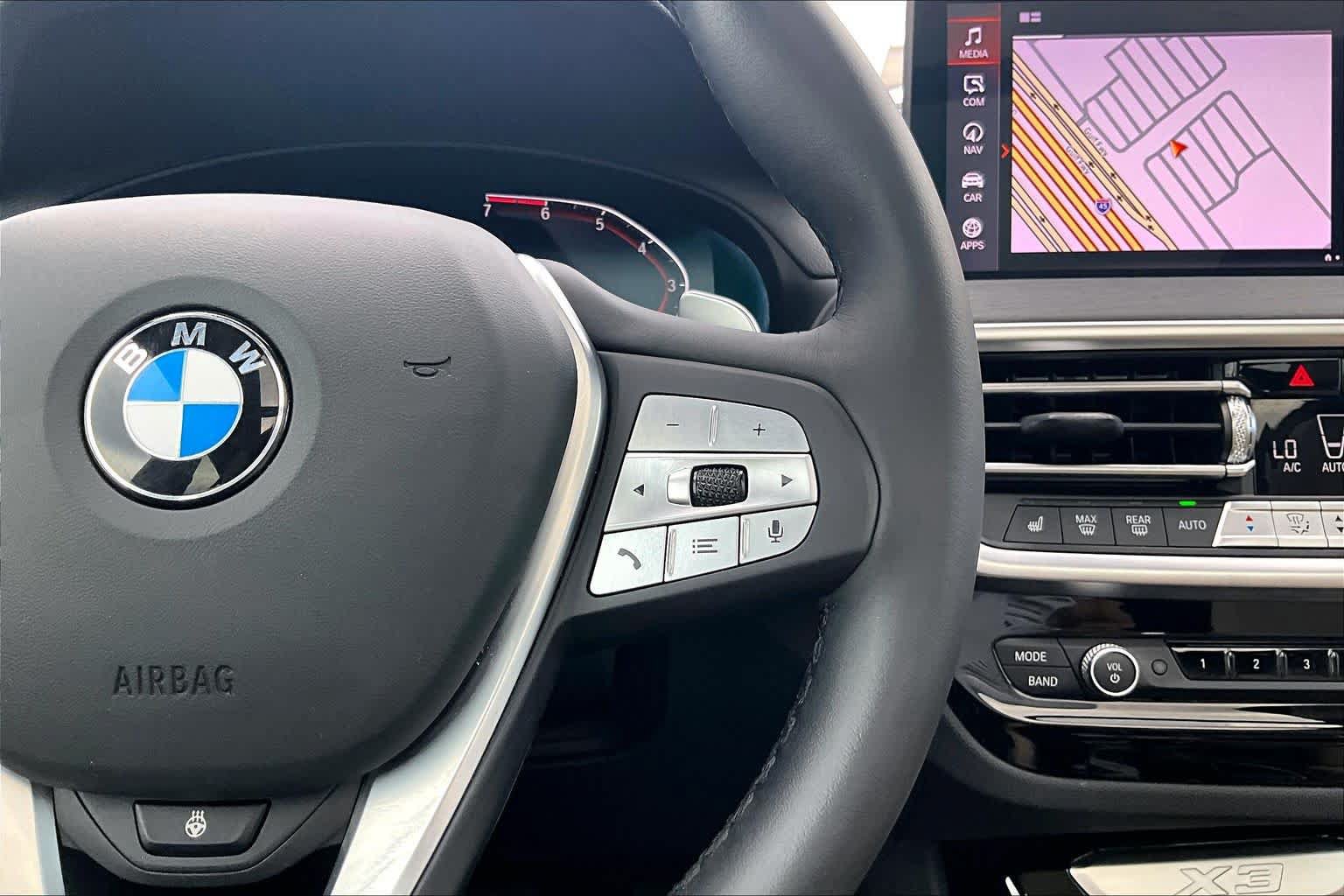 Used 2023 BMW X3 sDrive30i w/ Premium Package w/ZPA RWD image 21