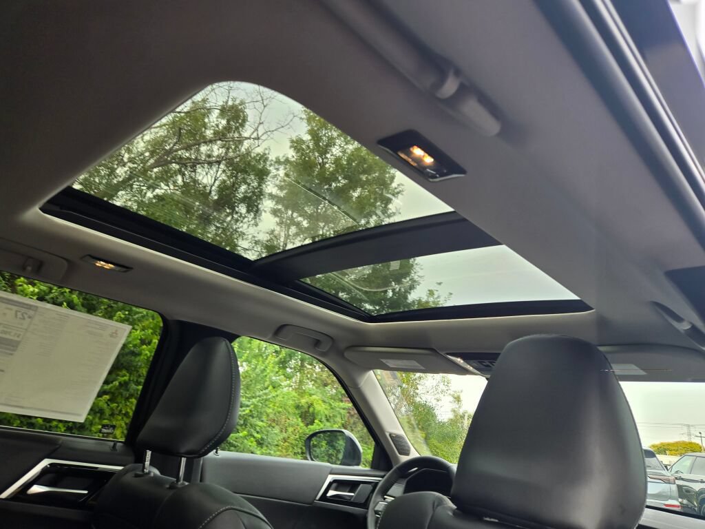 New 2027 Mitsubishi Outlander SE AWD/4WD image 8