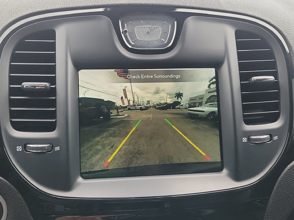 Used 2023 Chrysler 300 S w/ Comfort Group RWD image 24