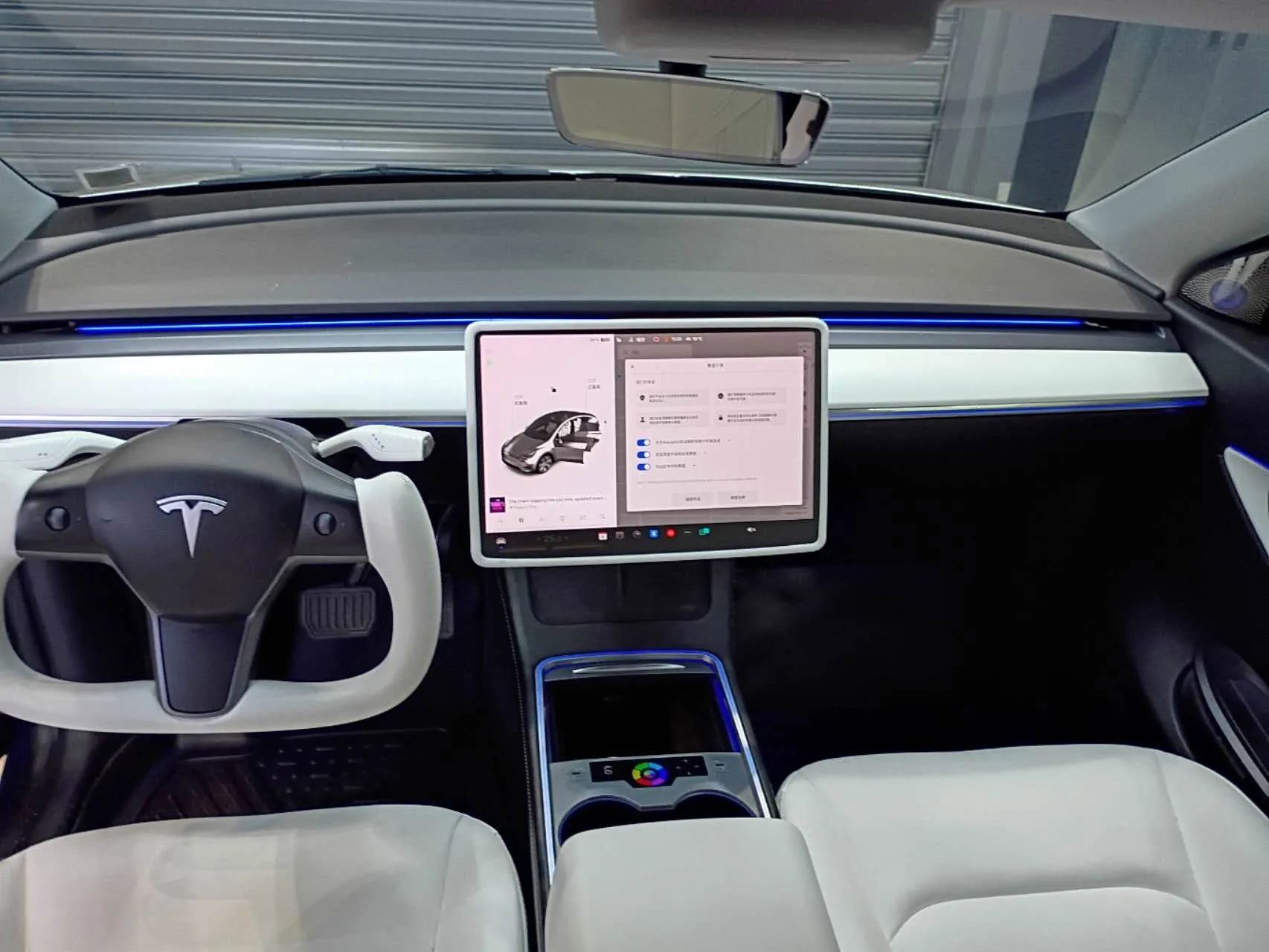 Used 2022 Tesla Model Y Long Range AWD/4WD image 11
