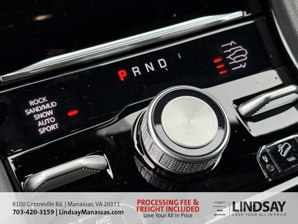 New 2025 Jeep Grand Cherokee Overland w/ Adv Protech Group III image 38