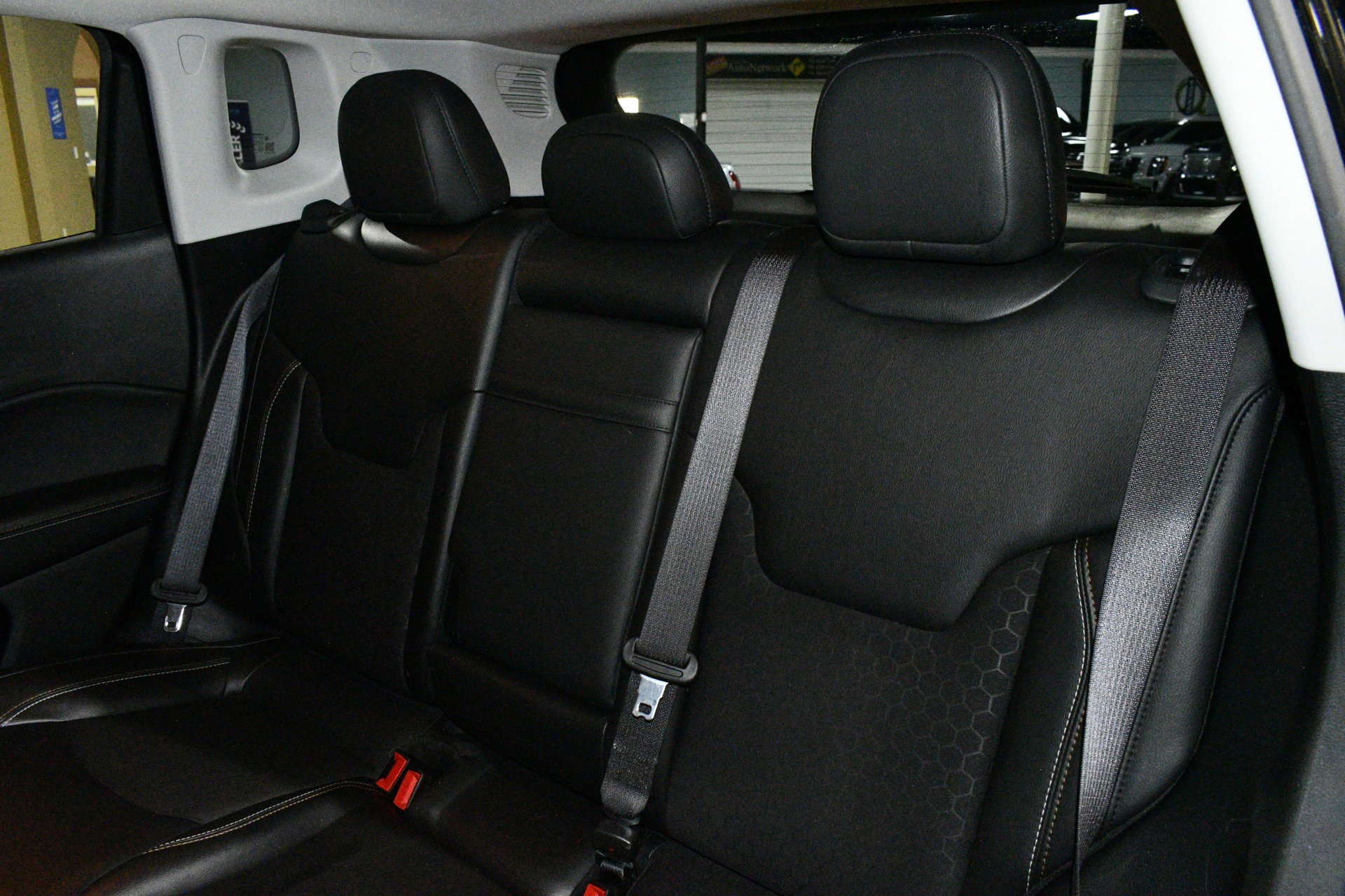 Used 2019 Jeep Compass Latitude w/ Popular Equipment Group image 17