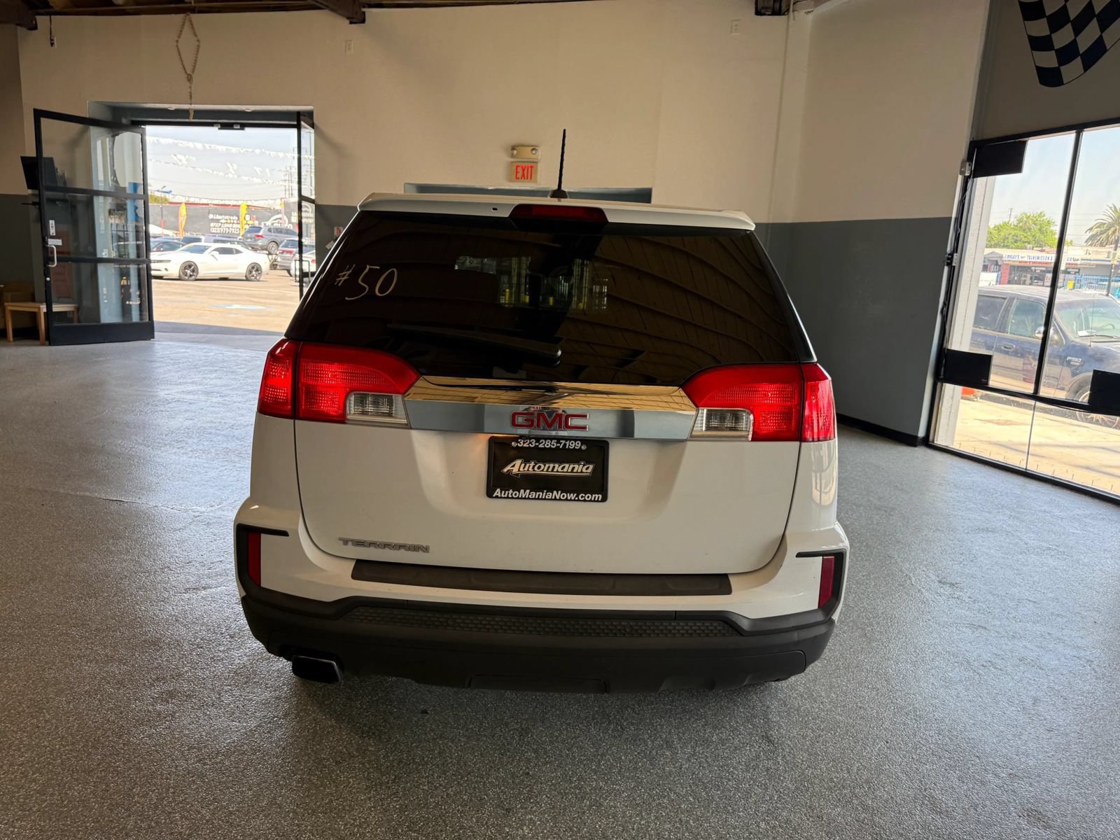 Used 2017 GMC Terrain SLE FWD image 6