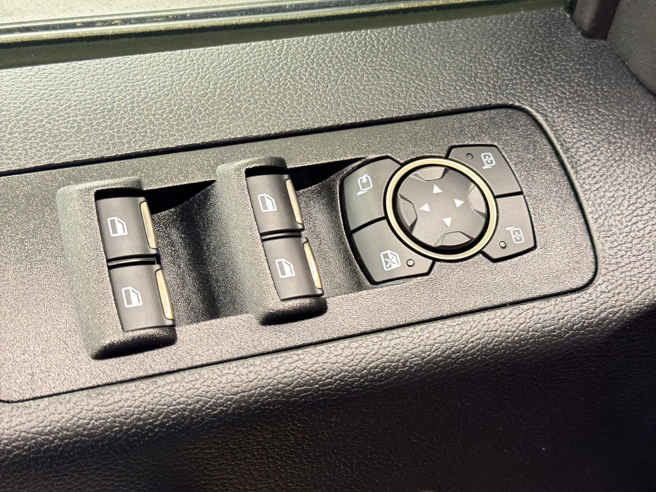 Used 2018 Ford F150 Raptor w/ Equipment Group 802A Luxury image 10