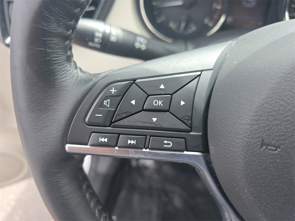 Used 2019 Nissan Rogue Sport SV w/ Technology Package image 29