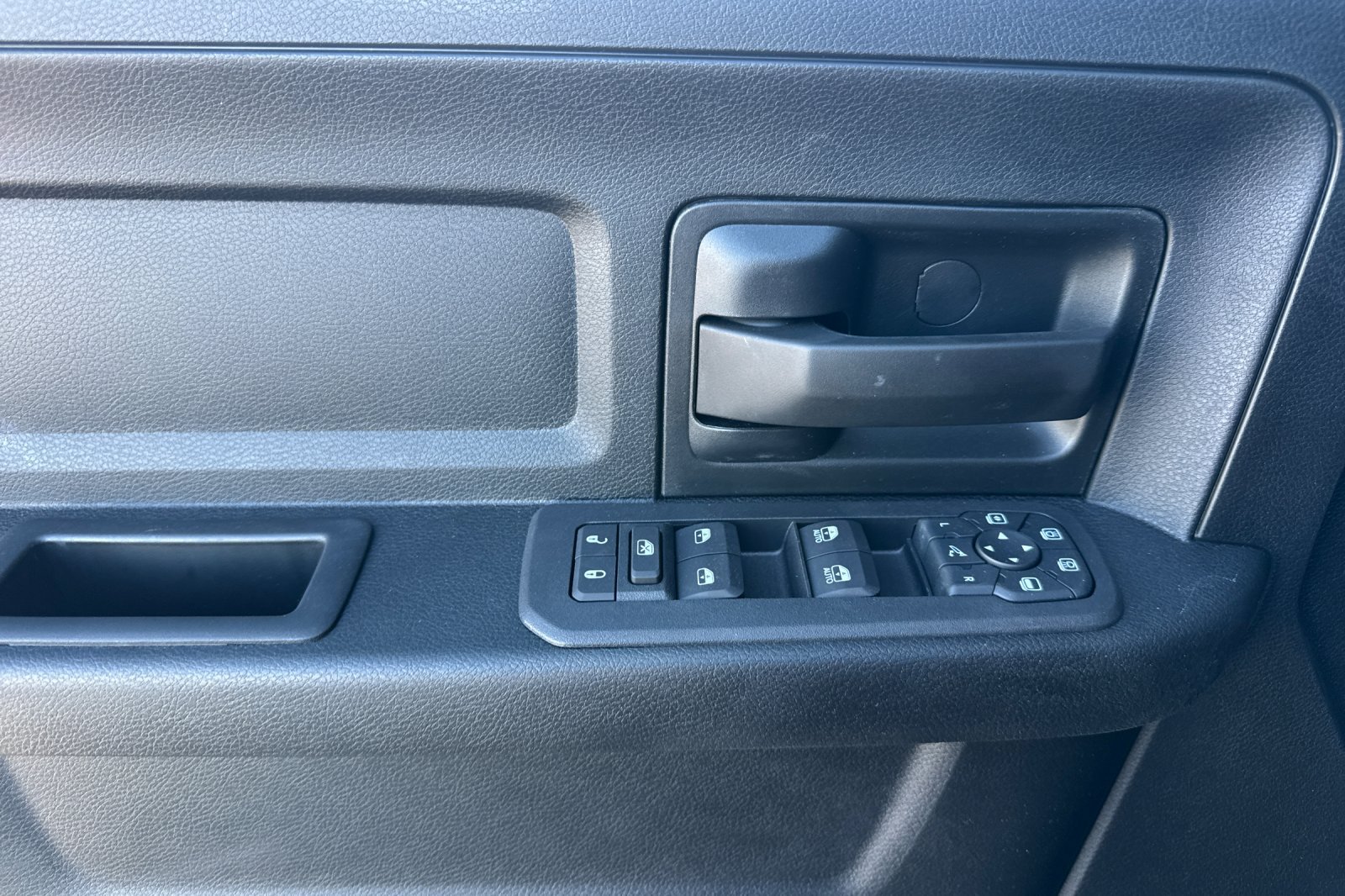 New 2026 RAM 2500 Warlock AWD/4WD image 10