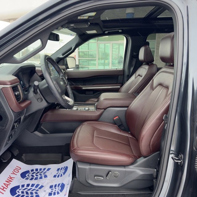 Used 2024 Ford Expedition Max Limited image 10