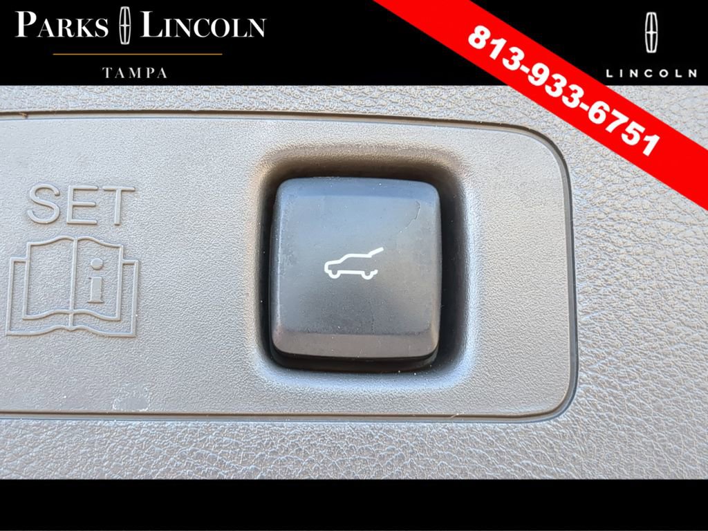 Certified 2021 Lincoln Corsair FWD w/ Premium Package image 9