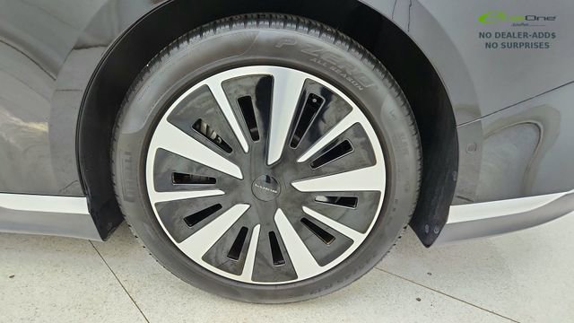 Used 2023 Lucid Air Pure image 63