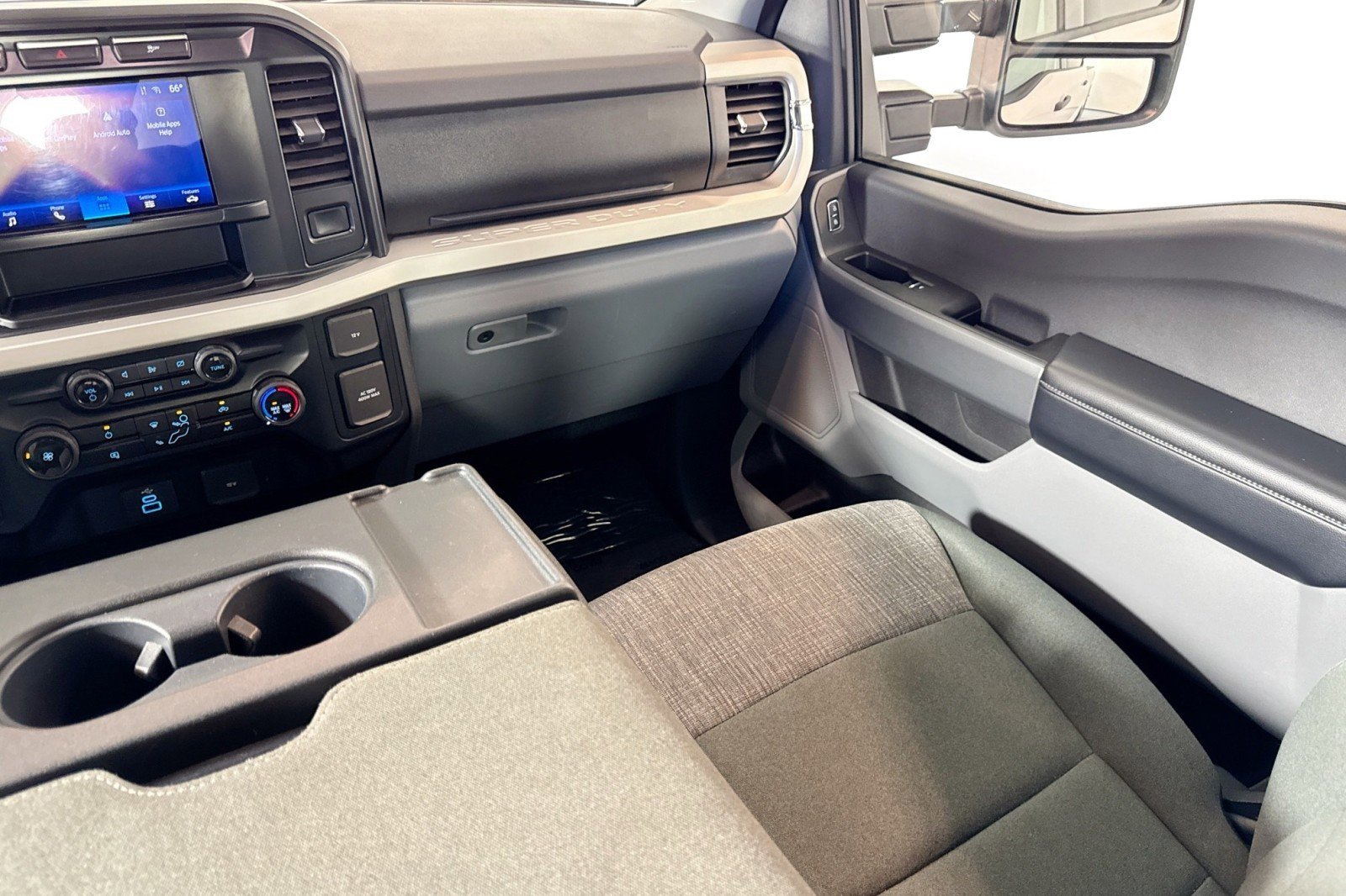 Used 2024 Ford F250 XLT image 21