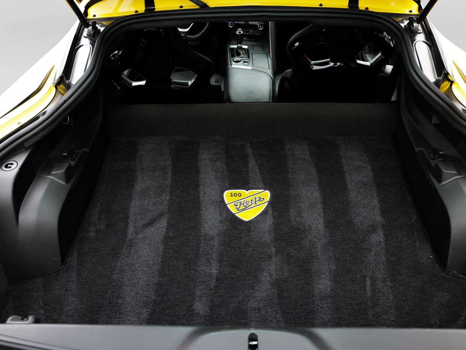 Used 2019 Chevrolet Corvette Z06 RWD image 39