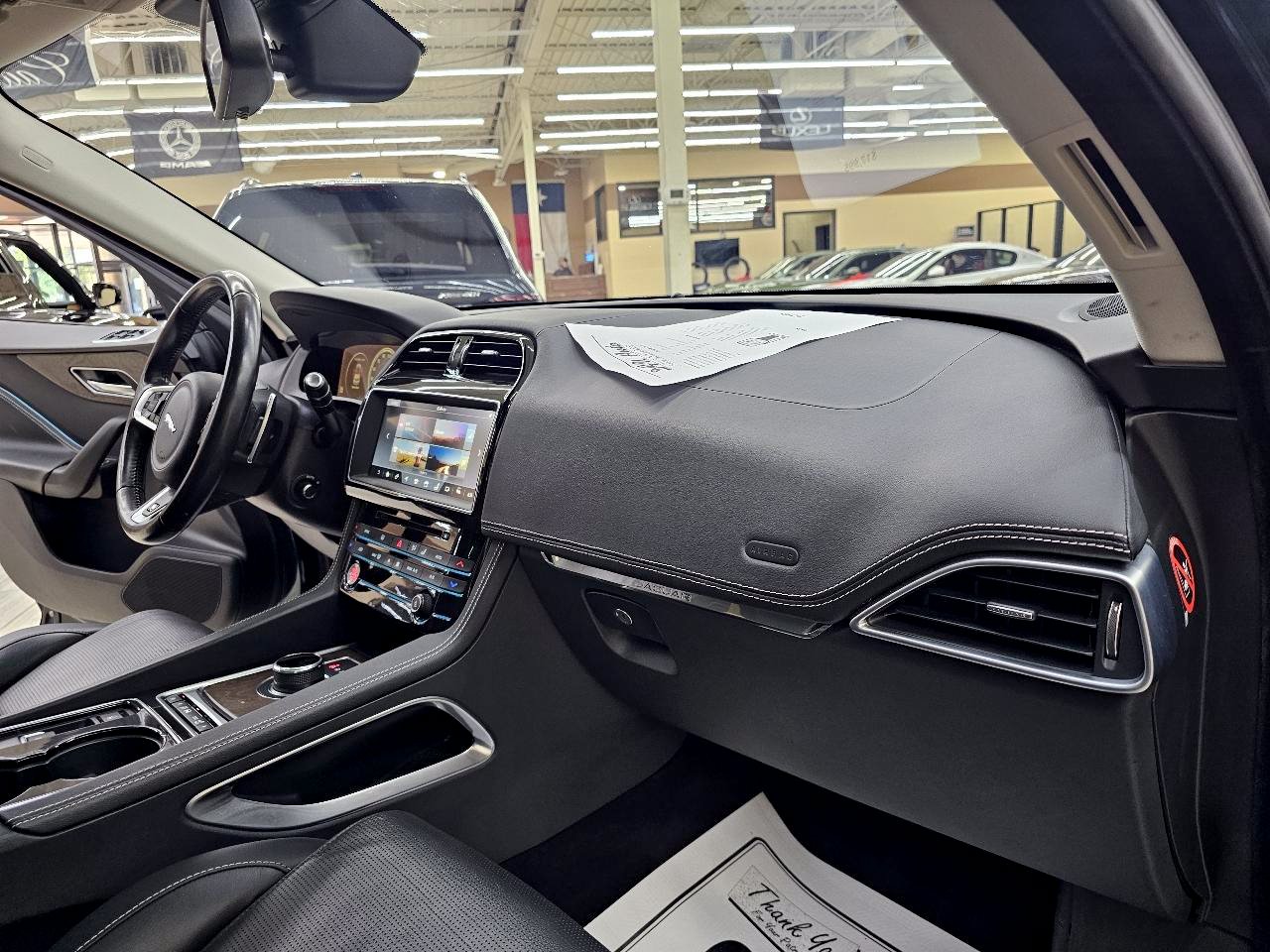 Used 2017 Jaguar F-PACE S AWD/4WD image 21