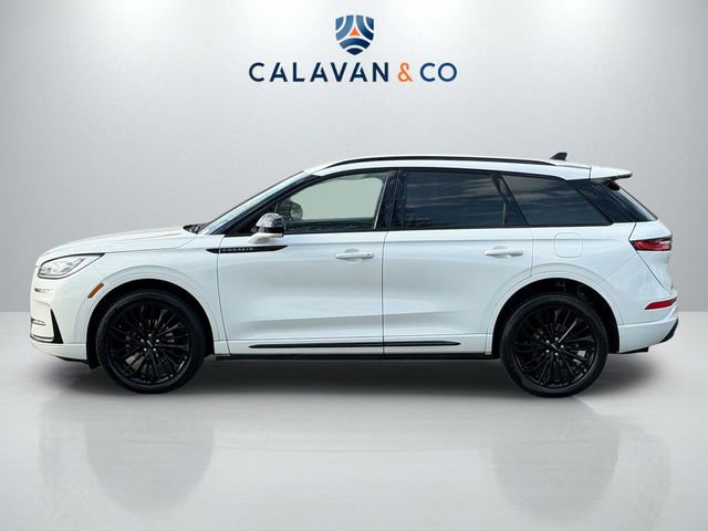 Used 2023 Lincoln Corsair Reserve w/ Jet Appearance Package image 4