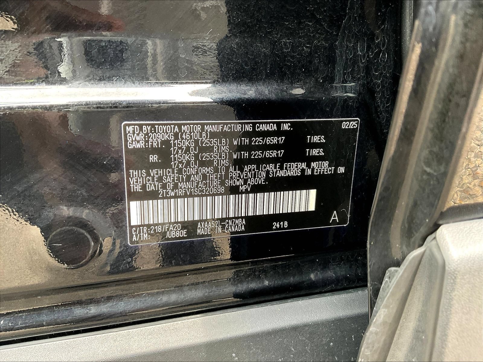 Used 2025 Toyota RAV4 XLE FWD image 21