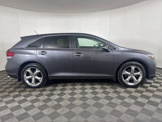 Used 2015 Toyota Venza Limited AWD/4WD image 2