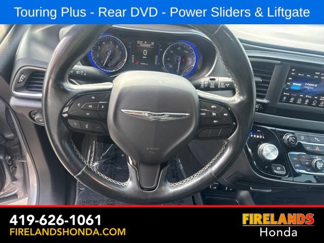 Used 2019 Chrysler Pacifica Touring Plus w/ S Appearance Package FWD image 15
