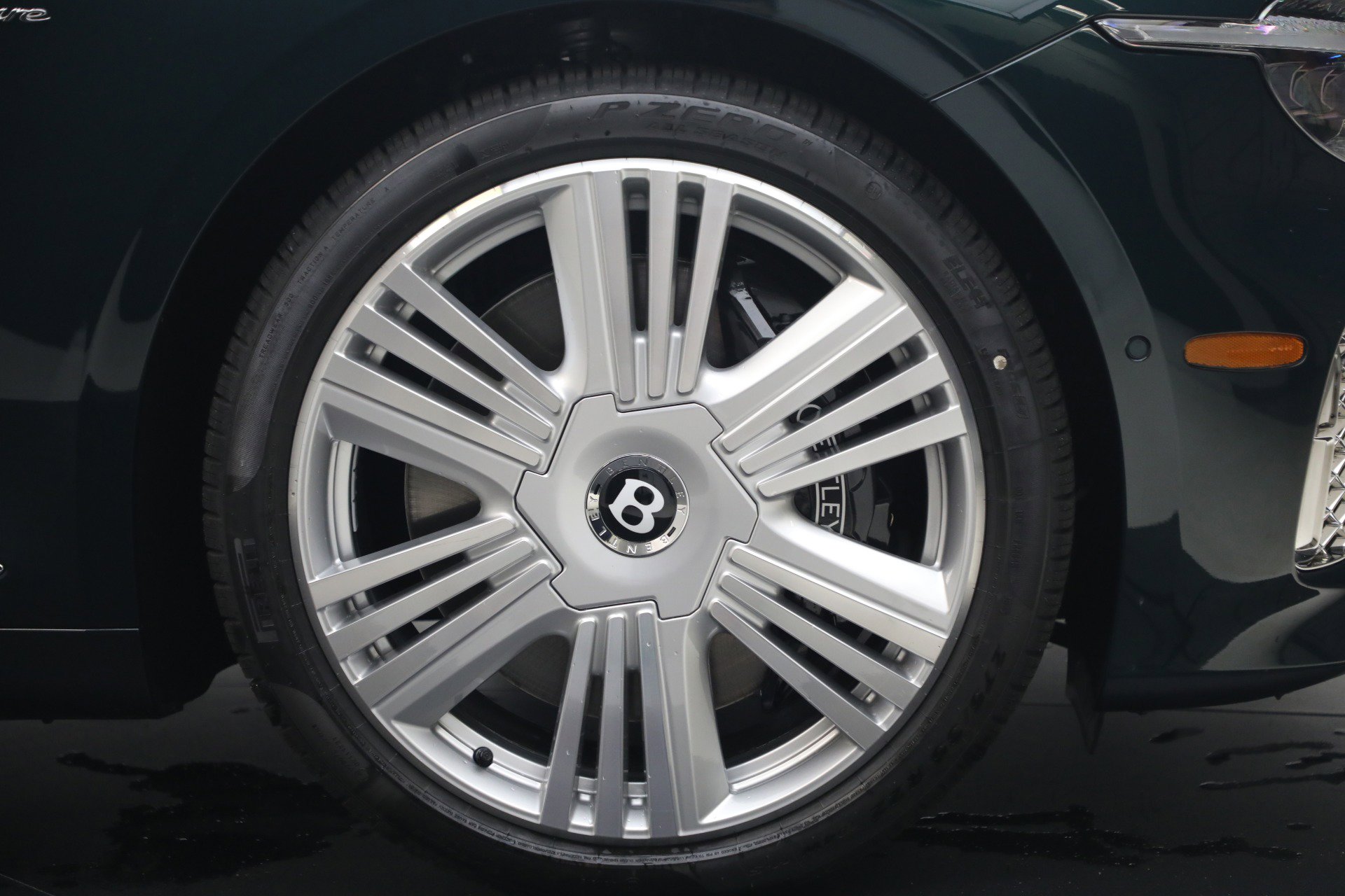 New 2026 Bentley Continental GTC AWD/4WD image 21