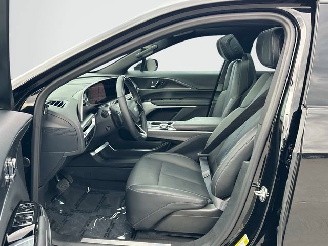 Used 2025 Cadillac Lyriq Sport image 16