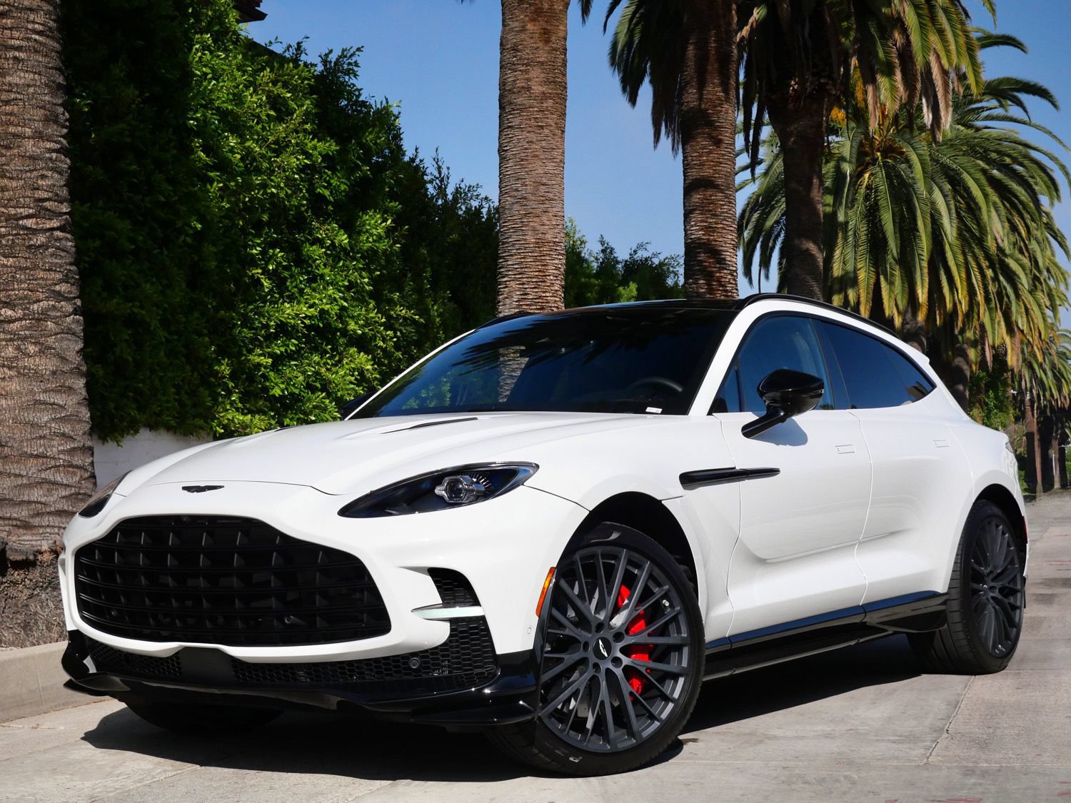 New 2026 Aston Martin DBX 707 AWD/4WD image 23