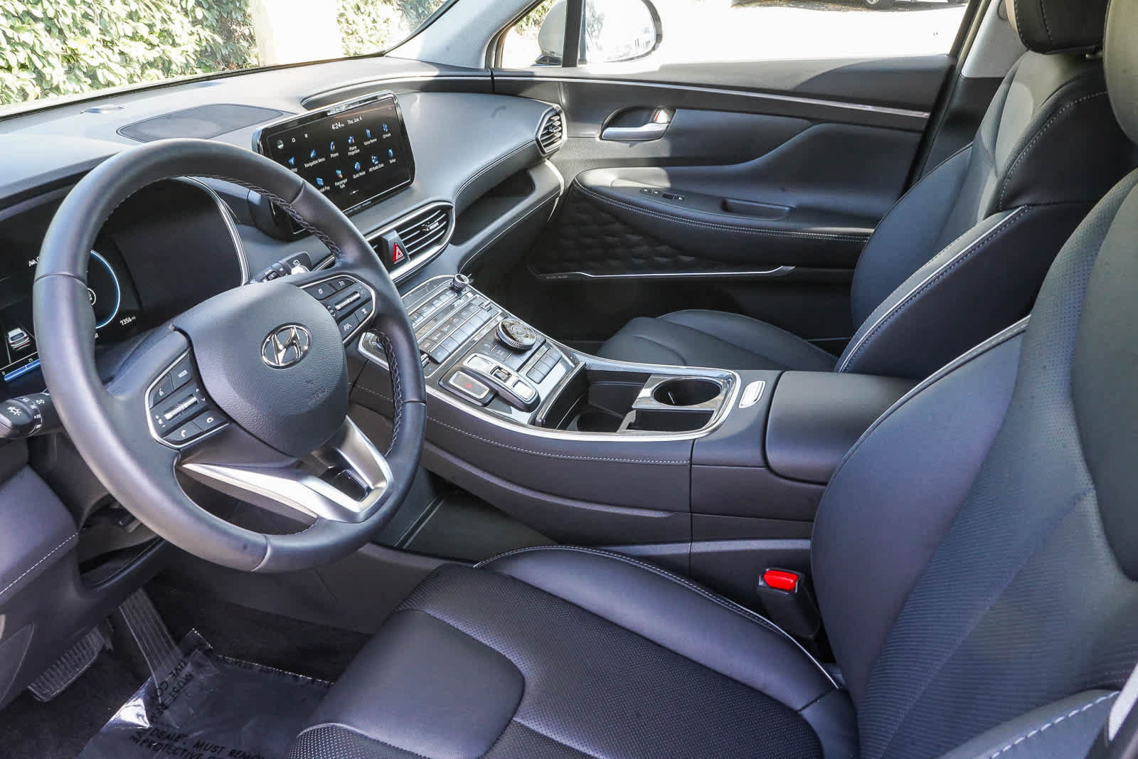 Used 2023 Hyundai Santa Fe Limited FWD image 19