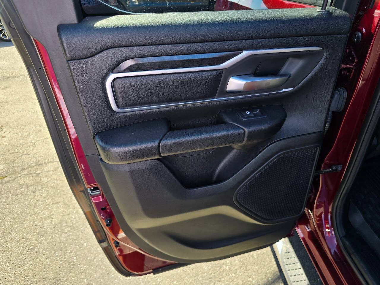 Used 2019 RAM 1500 Big Horn AWD/4WD image 27