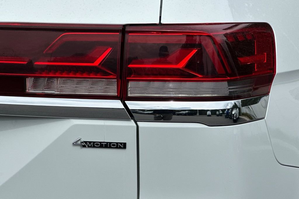 Used 2024 Volkswagen Atlas SE AWD/4WD image 27