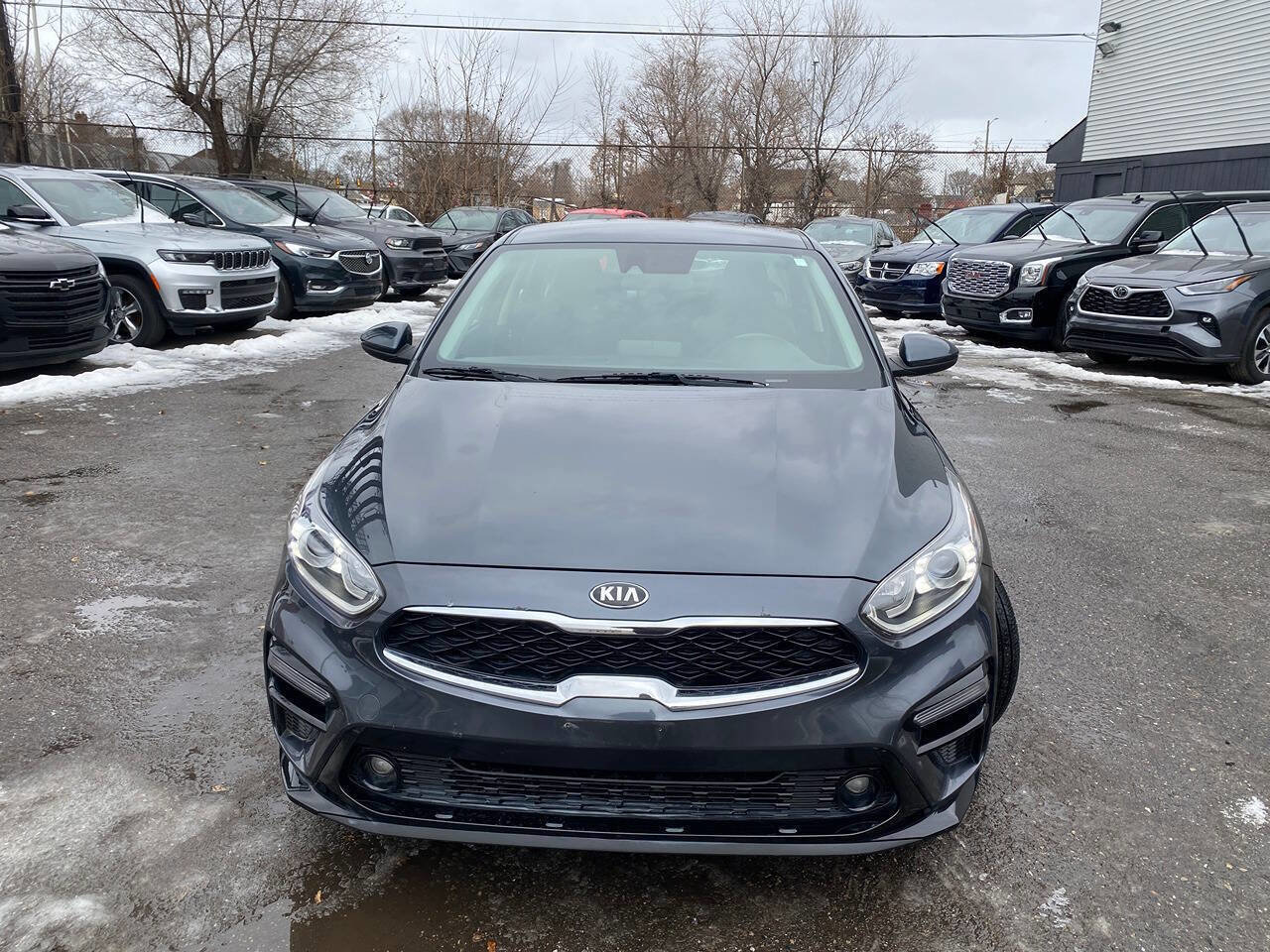 Used 2019 Kia Forte S image 3