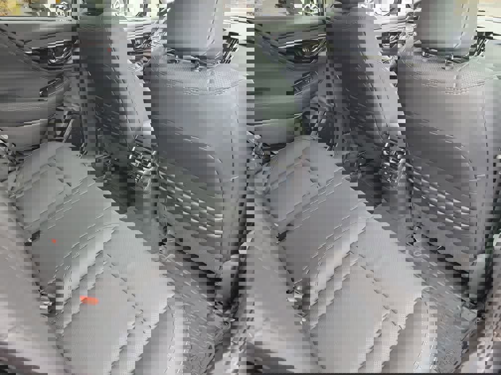 Certified 2025 Subaru Outback Limited w/ Popular Package #2 image 33