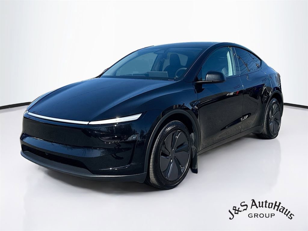 Used 2026 Tesla Model Y Long Range AWD/4WD image 3