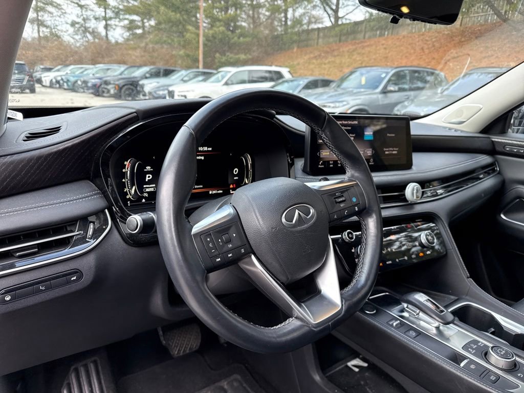 Used 2023 INFINITI QX60 Sensory w/ Vision Package image 15