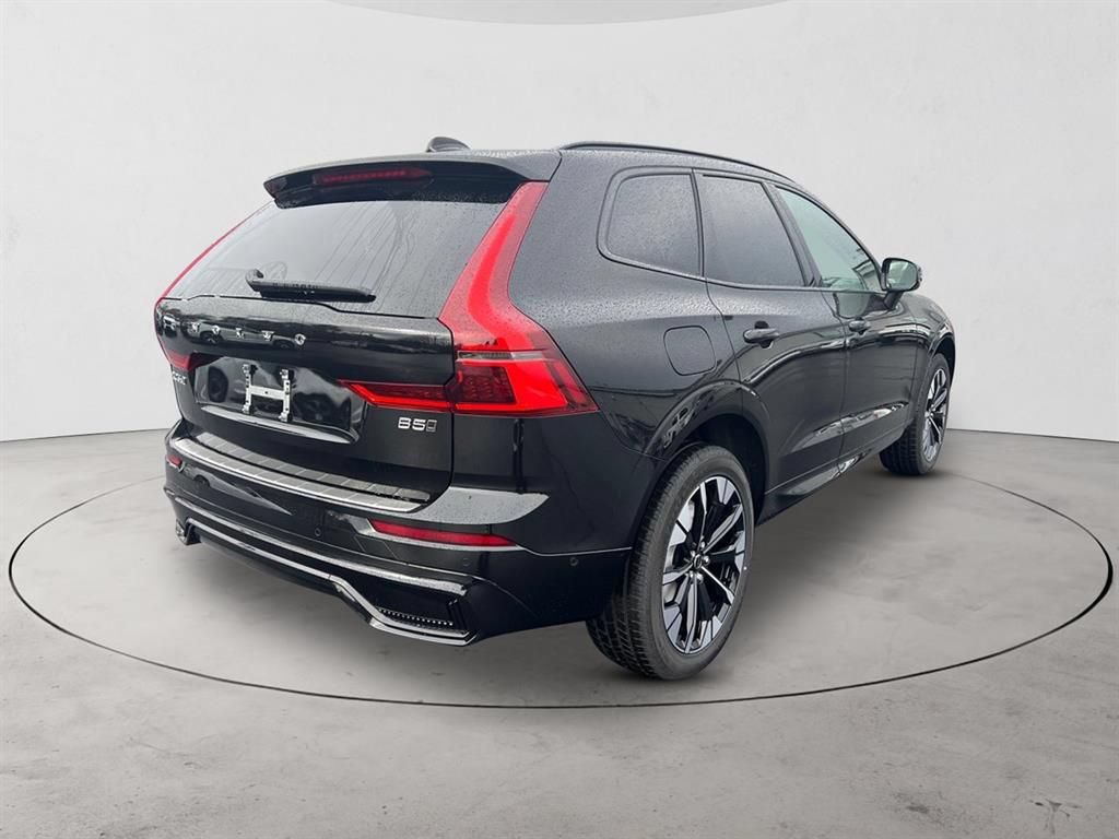 New 2026 Volvo XC60 B5 Plus w/ Protection Package Premier AWD/4WD image 5