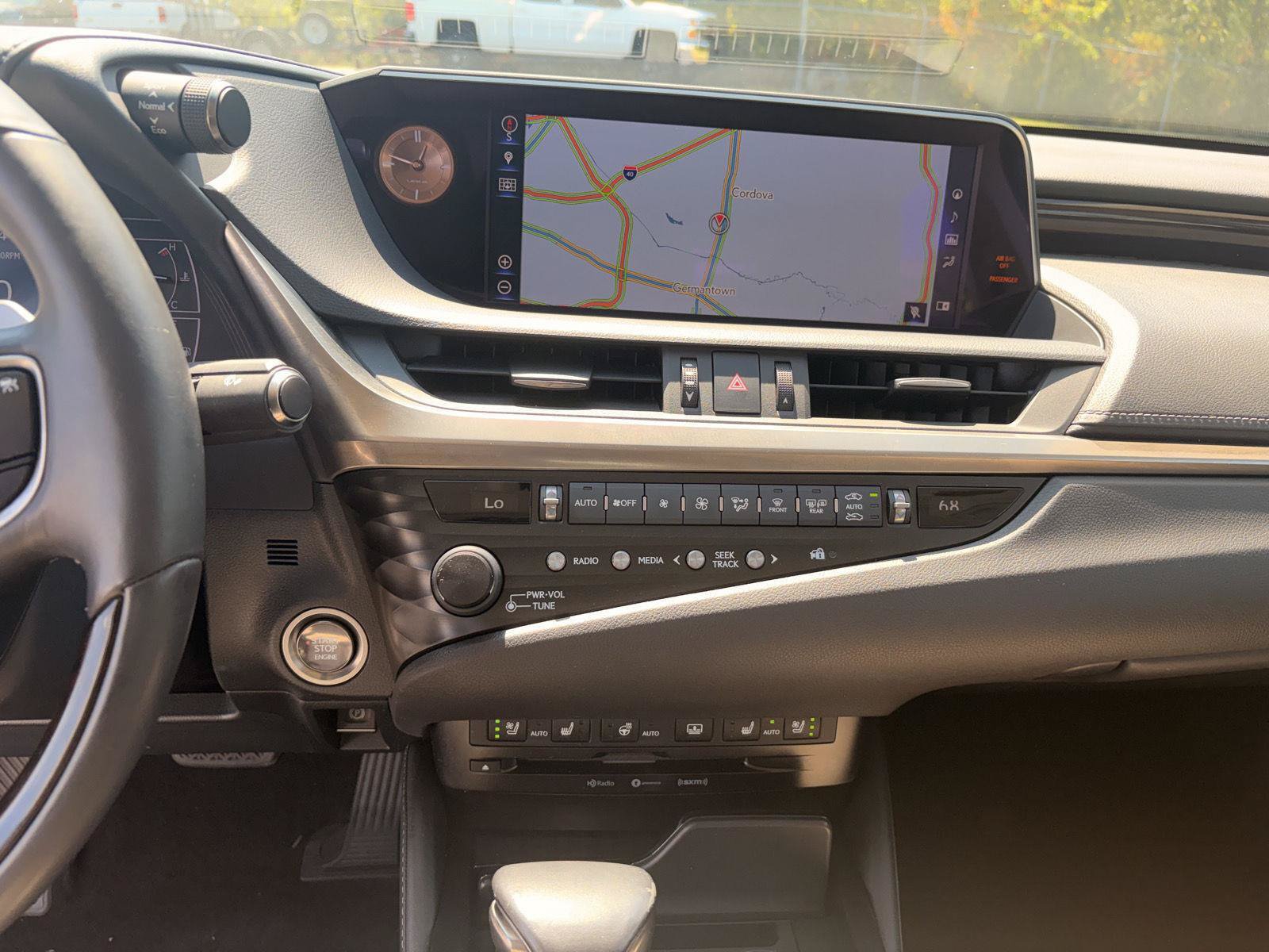 Used 2019 Lexus ES 350 w/ Accessory Package FWD image 16