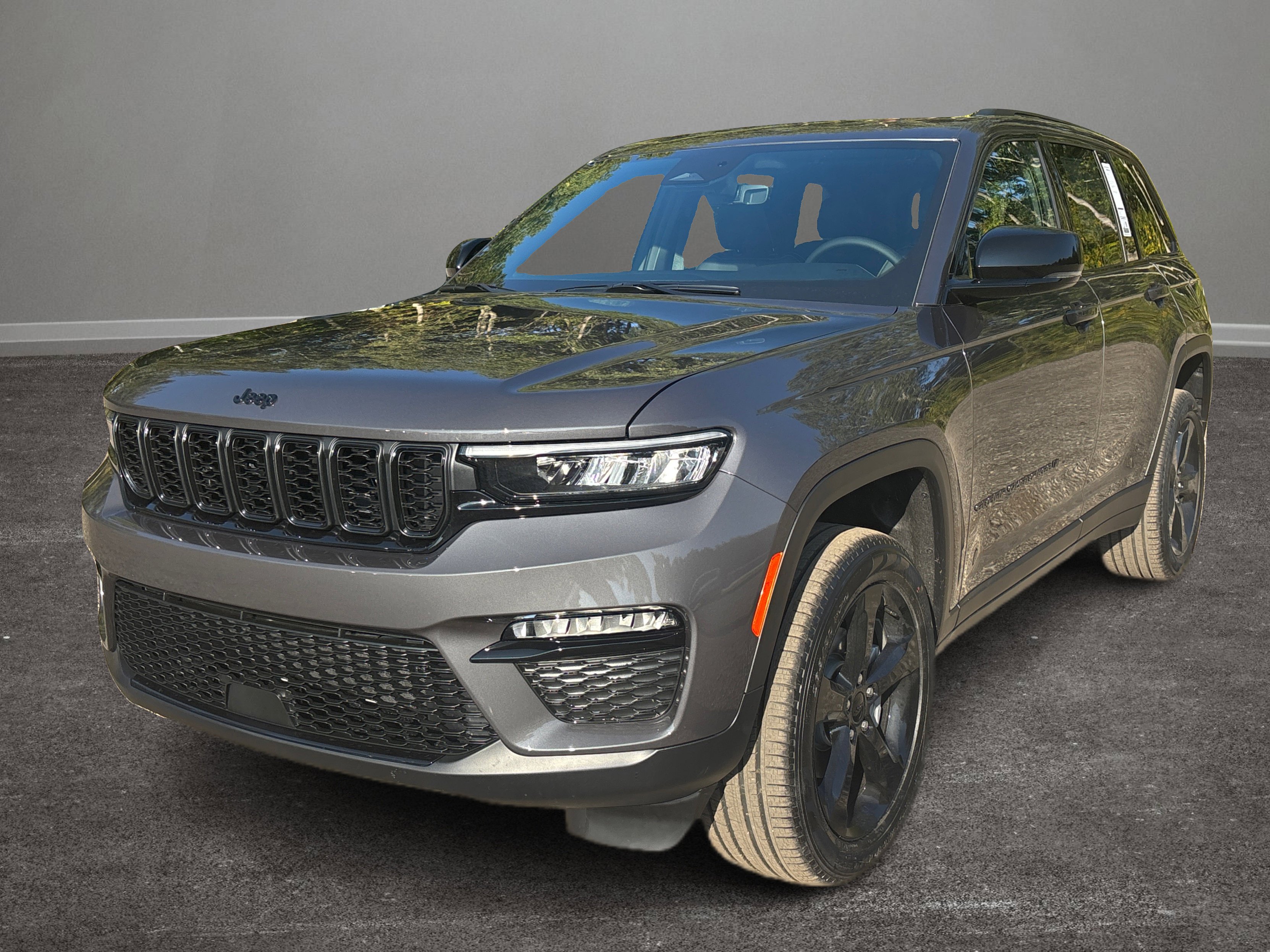 New 2025 Jeep Grand Cherokee Limited w/ Black Appearance Package image 33