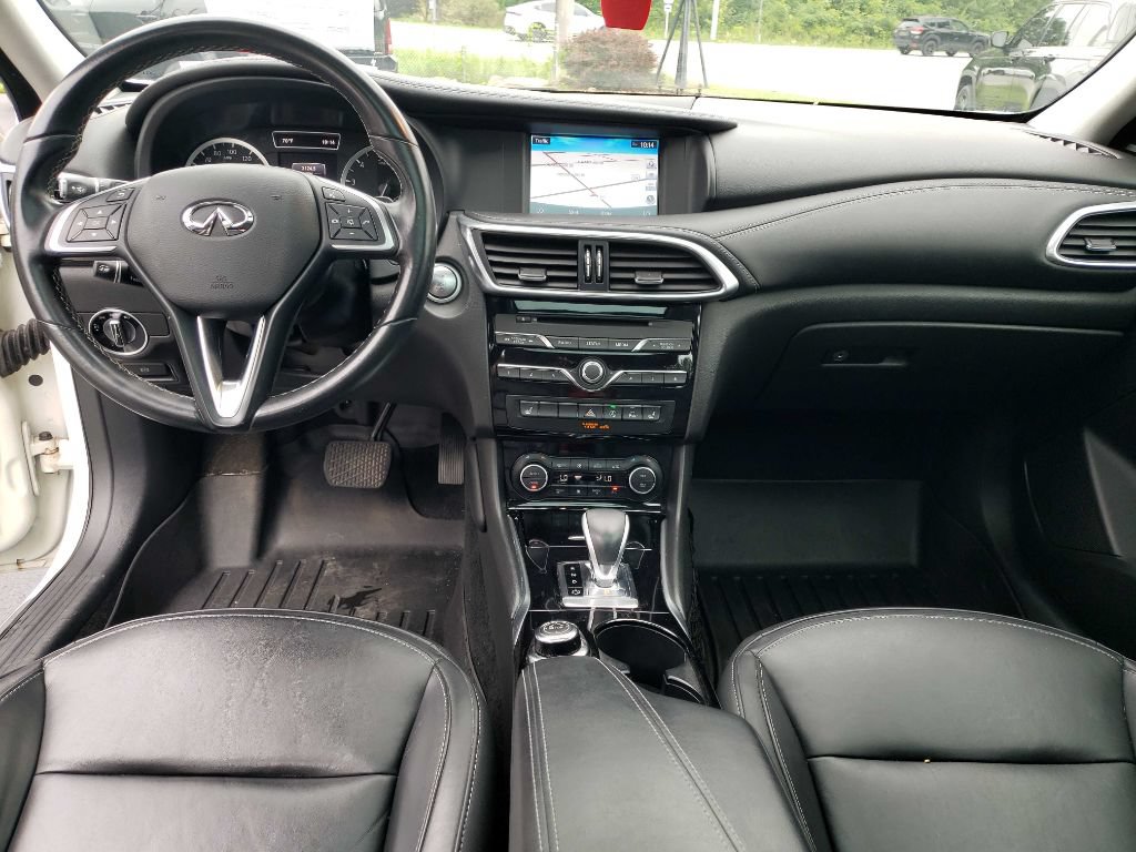 Used 2018 INFINITI QX30 Premium w/ Technology Package AWD/4WD image 27