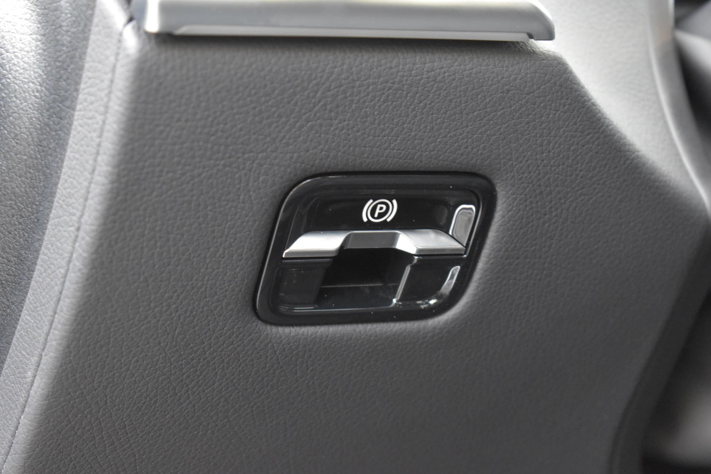 Used 2024 Mercedes-Benz S 500 4MATIC image 62