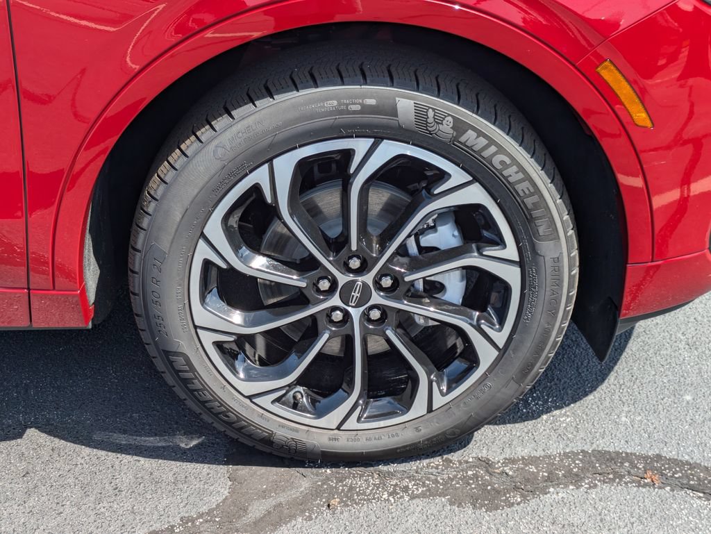 New 2026 Lincoln Nautilus Reserve AWD/4WD image 11
