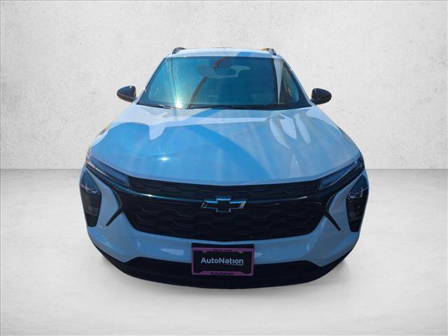 New 2026 Chevrolet Trax LT w/ Driver Confidence Package FWD image 2