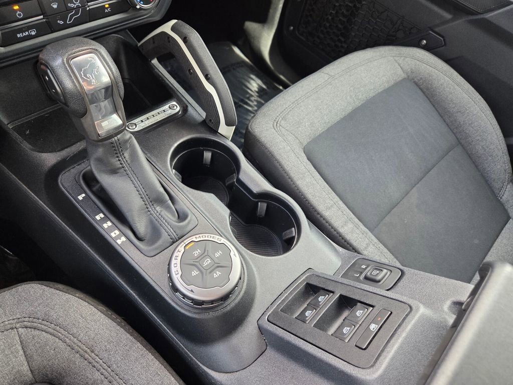 Used 2022 Ford Bronco 4-Door w/ Sasquatch Package image 26