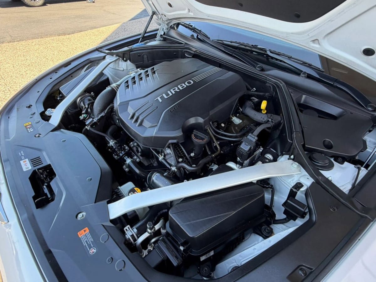 Used 2019 Genesis G70 3.3T Advanced w/ Sport Package RWD image 19