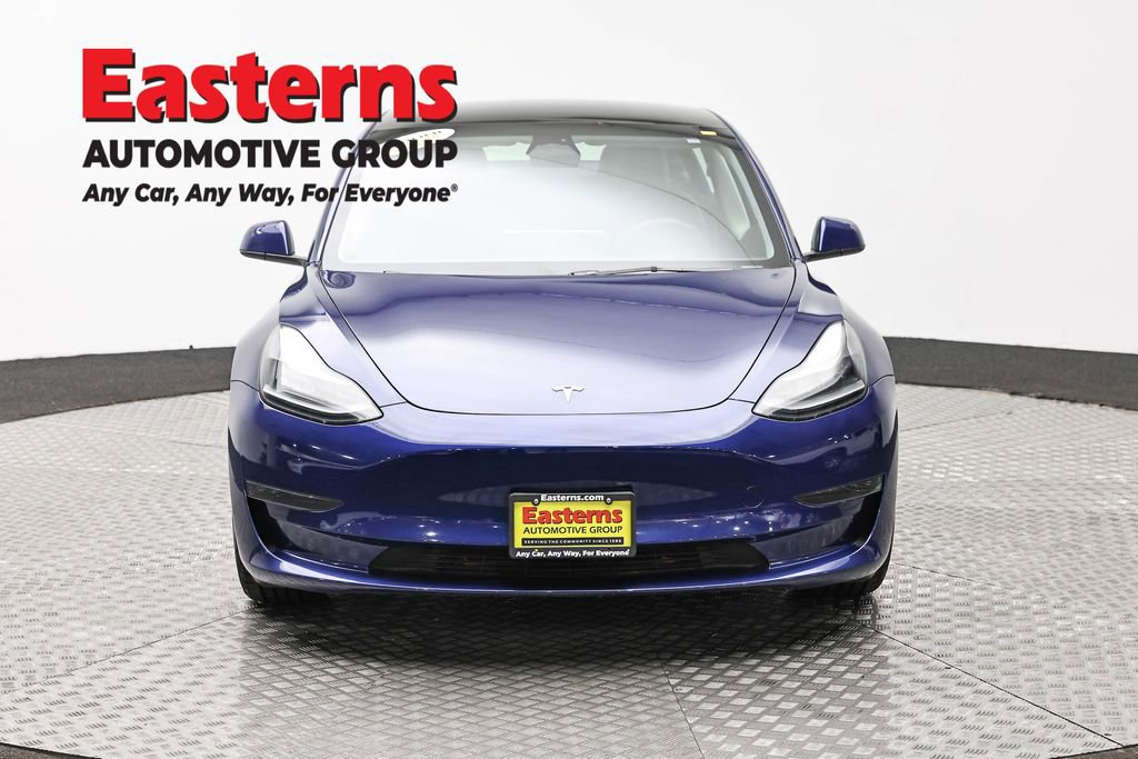 Used 2023 Tesla Model 3 Standard Range RWD image 2