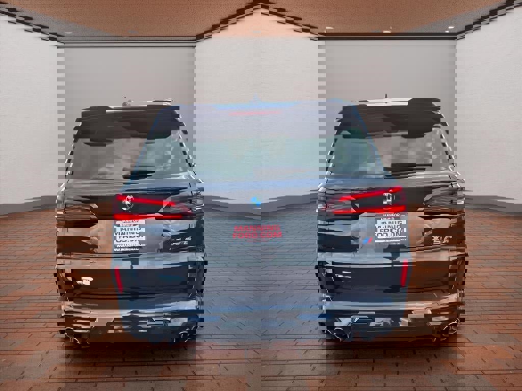 Used 2021 BMW X5 M w/ Executive Package image 36